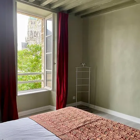 Le Liberty By Melrose Apartment *