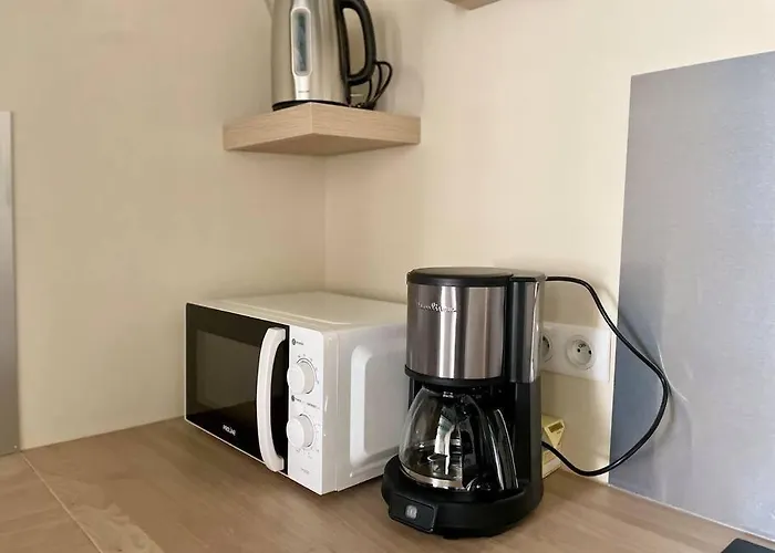 Le Liberty By Melrose Apartment