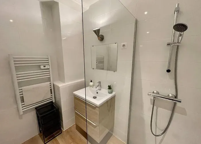 Le Liberty By Melrose *